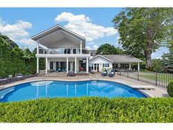 885 COUNTY RD 50 Essex, ON N0R 1G0