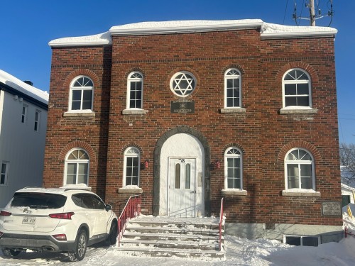 Front of Structure - 18 9E Rue, Rouyn-Noranda, QC - Outdoor