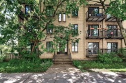 Façade - 