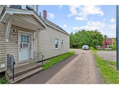 76 Steadman St, Moncton, NB - Outdoor