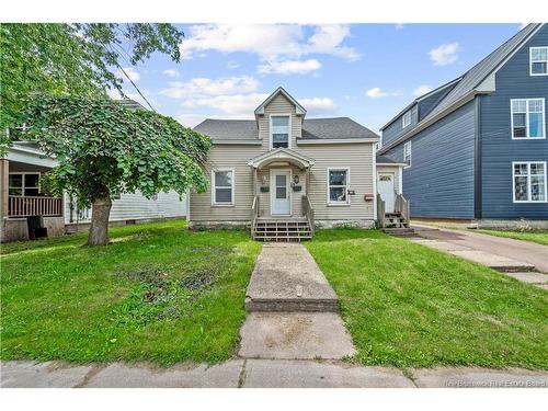76 Steadman St, Moncton, NB - Outdoor