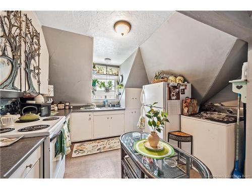 76 Steadman St, Moncton, NB - Indoor Photo Showing Kitchen