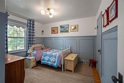178 Niagara St, Winnipeg, MB - Indoor Photo Showing Bedroom