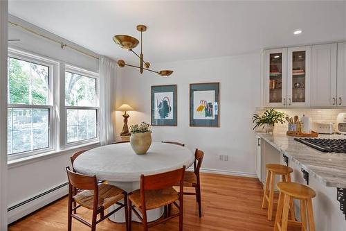 178 Niagara St, Winnipeg, MB - Indoor Photo Showing Dining Room