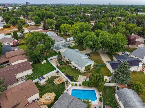 18 Bromley Pl, Winnipeg, MB - Outdoor With In Ground Pool With View