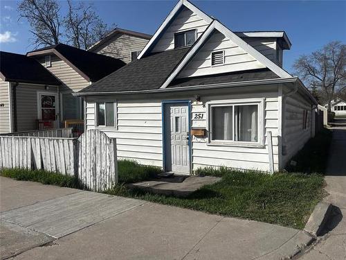 251 Mcintosh Ave, Winnipeg, MB - Outdoor