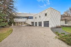 31 Dumbarton BLVD  Winnipeg, MB R3P 2C7