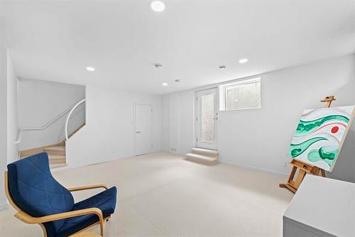 31 Dumbarton Blvd, Winnipeg, MB - Indoor