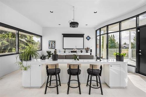 31 Dumbarton Blvd, Winnipeg, MB - Indoor Photo Showing Kitchen