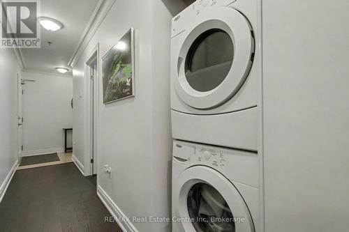 318 - 1440 Gordon Street, Guelph (Pineridge/Westminster Woods), ON - Indoor Photo Showing Laundry Room