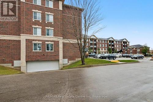 318 - 1440 Gordon Street, Guelph (Pineridge/Westminster Woods), ON - Outdoor