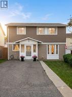 10 HARDCASTLE COURT Brampton, ON L6S 2B3
