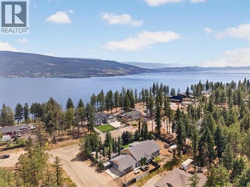 7272 Dunwaters Road  Kelowna, BC V1Z 3W4