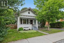 650 CHURCHILL AVENUE N  Ottawa, ON K1Z 5G1