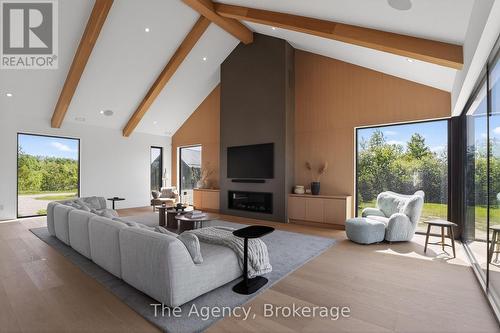 716555 1St Line E, Mulmur, ON - Indoor Photo Showing Living Room
