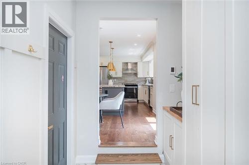 5410 Clive Crescent, Burlington, ON - Indoor Photo Showing Other Room