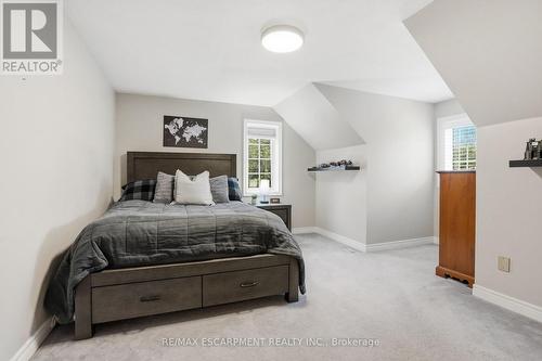 2000 15Th Side Road, Milton, ON - Indoor Photo Showing Bedroom