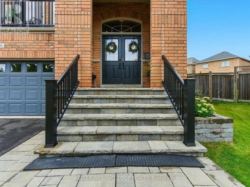 200 Giddings Crescent, Milton, ON - Outdoor