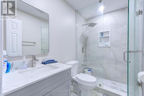 1192 Prestonwood Crescent, Mississauga, ON - Indoor Photo Showing Bathroom