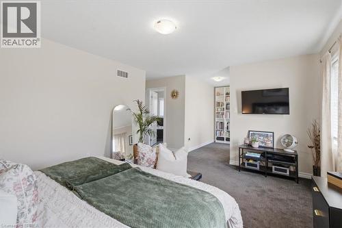 14 Mcqueen Drive, Paris, ON - Indoor Photo Showing Bedroom