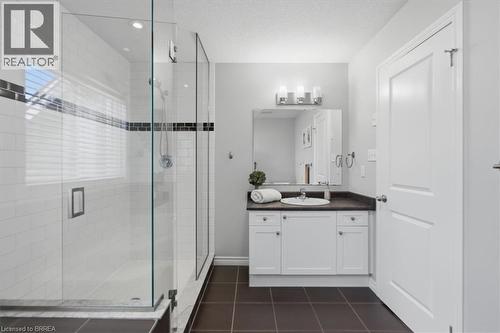 14 Mcqueen Drive, Paris, ON - Indoor Photo Showing Bathroom