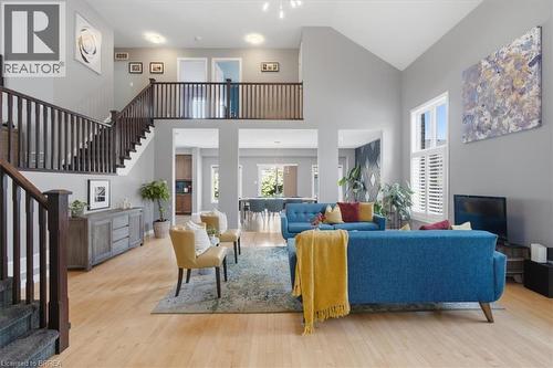 14 Mcqueen Drive, Paris, ON - Indoor