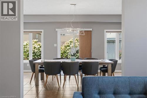 14 Mcqueen Drive, Paris, ON - Indoor Photo Showing Dining Room