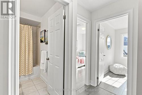 2607 Magdalen Path W, Oshawa (Windfields), ON - Indoor Photo Showing Other Room