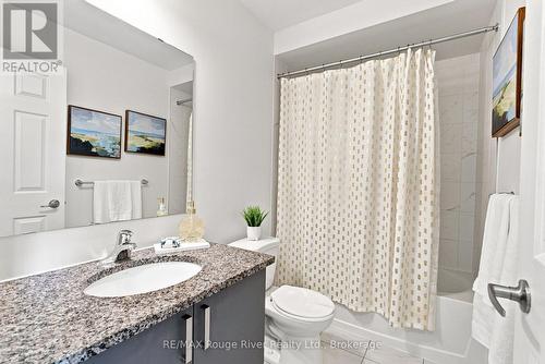 2607 Magdalen Path W, Oshawa (Windfields), ON - Indoor Photo Showing Bathroom