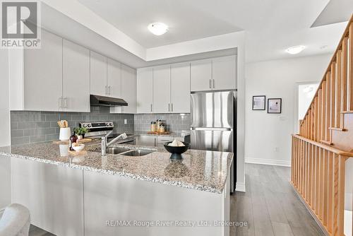 2607 Magdalen Path W, Oshawa (Windfields), ON - Indoor Photo Showing Kitchen With Stainless Steel Kitchen With Double Sink With Upgraded Kitchen