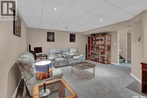 4926 Marigold Drive, Regina, SK - Indoor