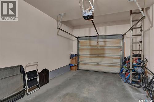 4926 Marigold Drive, Regina, SK - Indoor Photo Showing Garage