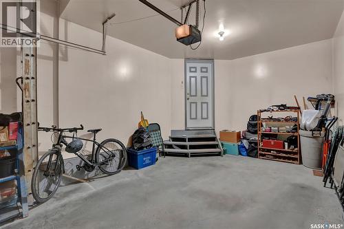 4926 Marigold Drive, Regina, SK - Indoor Photo Showing Garage