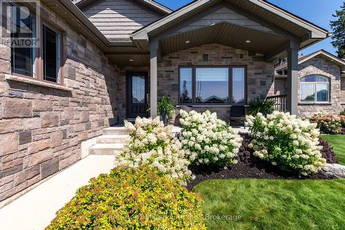 215 DJAY CRESCENT  West Grey, ON N0G 1R0