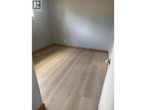 20 Kerry Crescent, Mackenzie, BC - Indoor Photo Showing Other Room