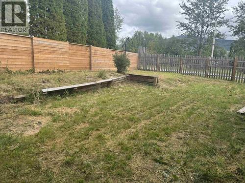 20 Kerry Crescent, Mackenzie, BC - Outdoor