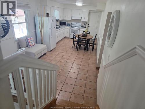 3767 Turner, Windsor, ON - Indoor Photo Showing Kitchen