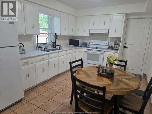 3767 Turner, Windsor, ON - Indoor