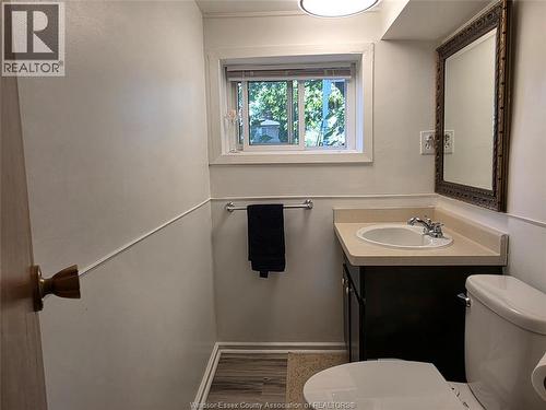 3767 Turner, Windsor, ON - Indoor Photo Showing Bathroom