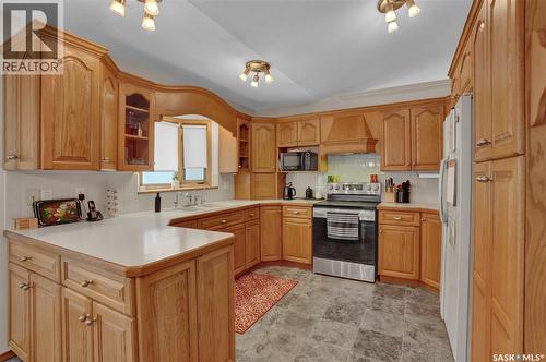 1146 Selo Place, Regina, SK - Indoor Photo Showing Kitchen