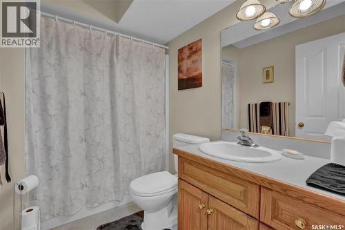 1146 Selo Place, Regina, SK - Indoor Photo Showing Bathroom
