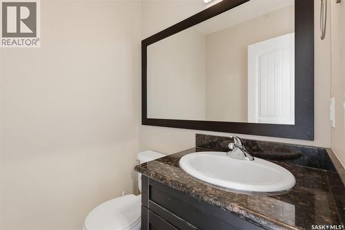 360 Willowgrove Lane, Saskatoon, SK - Indoor Photo Showing Bathroom