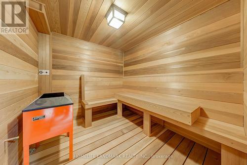 38 Misty Crescent, Toronto, ON - Indoor Photo Showing Other Room