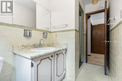1344 Kenmuir Avenue, Mississauga, ON - Indoor Photo Showing Bathroom