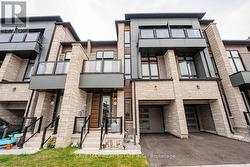 1320 ANTHONIA TRAIL Oakville, ON L6H 7Z2