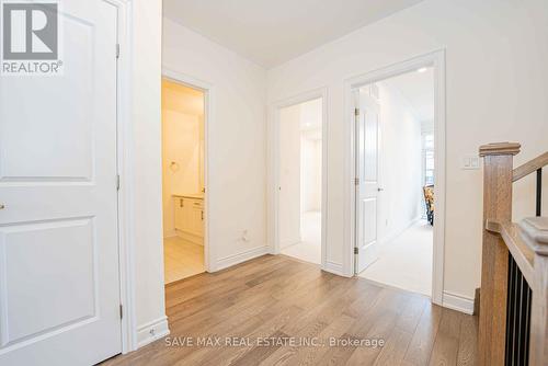 1320 Anthonia Trail, Oakville, ON - Indoor Photo Showing Other Room