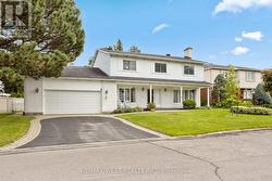 1758 RHODES CRESCENT  Ottawa, ON K1H 5T2