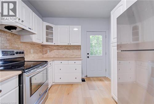 299 Bay Street N, Hamilton, ON - Indoor Photo Showing Kitchen