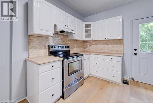 299 Bay Street N, Hamilton, ON - Indoor Photo Showing Kitchen
