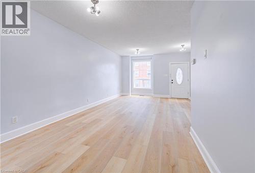 299 Bay Street N, Hamilton, ON - Indoor Photo Showing Other Room